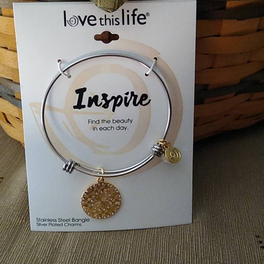 Love this life bangle bracelet